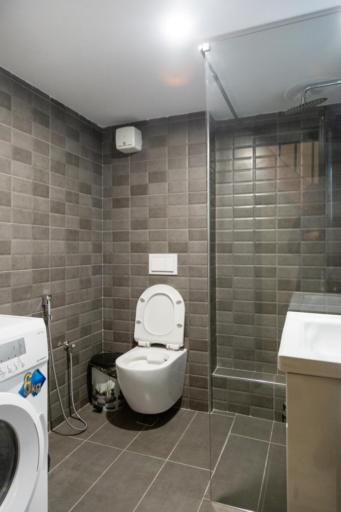 Cozy Loft-Blloku Downtown Hotel ติรานา ภายนอก รูปภาพ